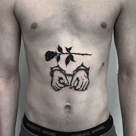 tatuajes para el abdomen para hombres|Tattô abdomen hombre